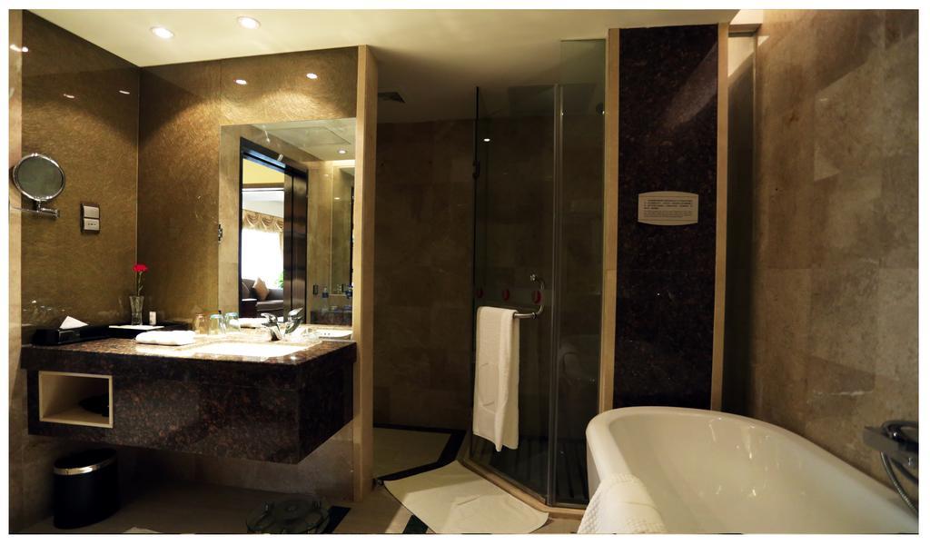 Zhengzhou Jianguo Hotel Εξωτερικό φωτογραφία